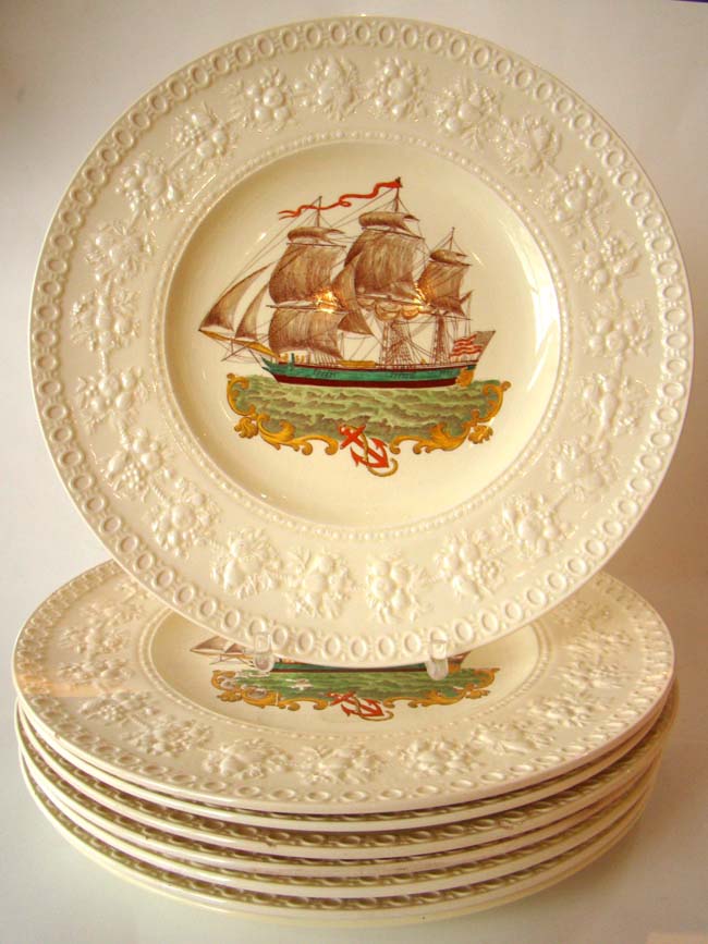 A beautiful set of eight 10 3/4" dinner plates in the Wellesley pattern by Wedgwood circa 1895